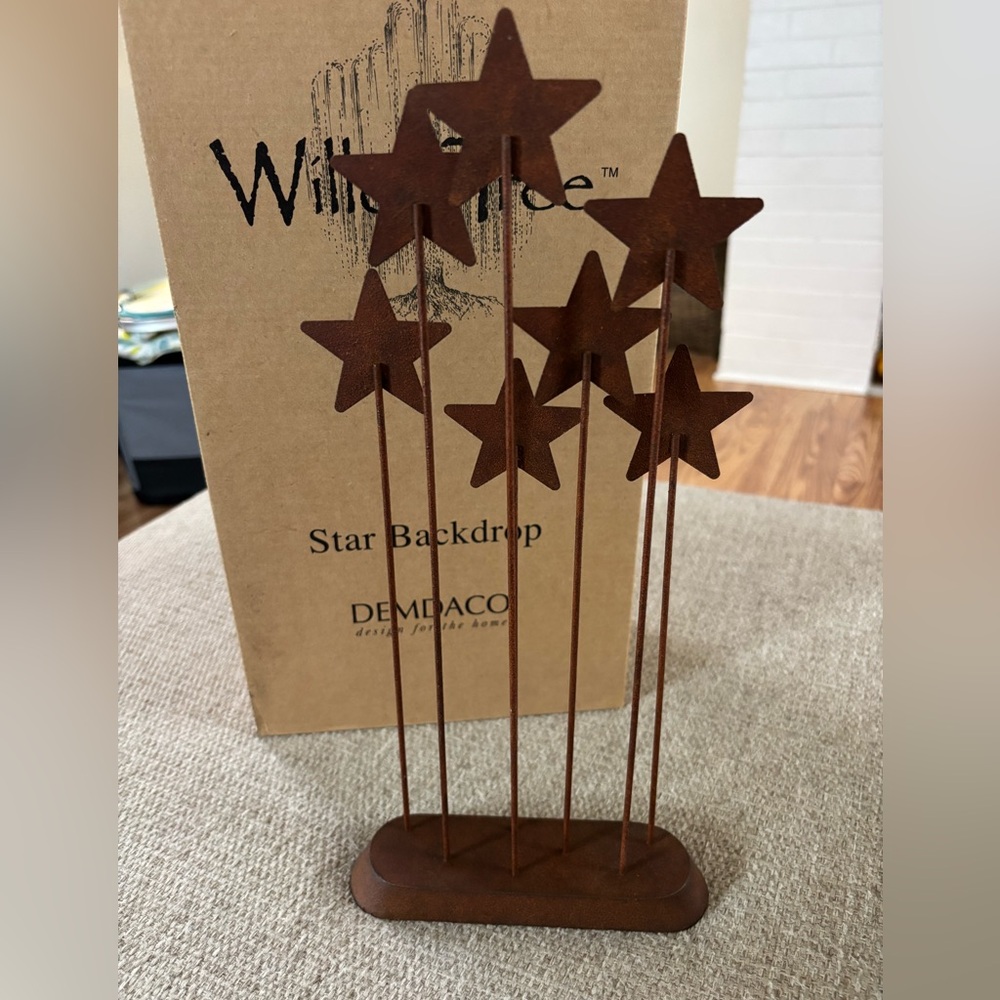 Willow Tree Star Backdrop - Picture 3 of 4